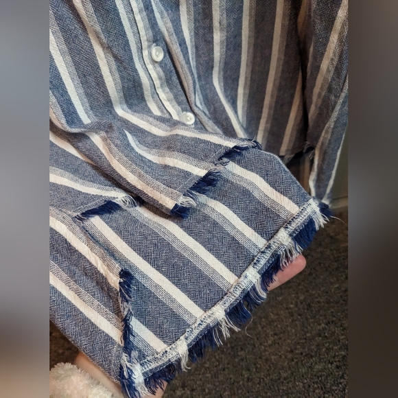 Cloth & Stone Striped button down - Picture 9 of 10